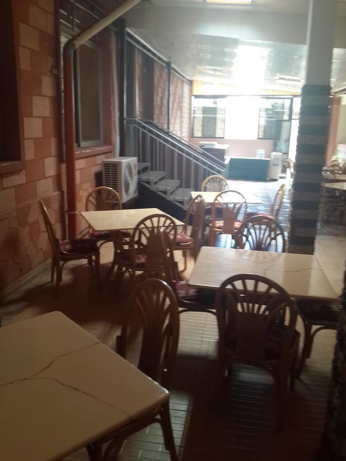 Le Savanna Country Lodge And Hotel 基苏木 外观 照片