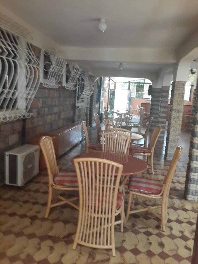 Le Savanna Country Lodge And Hotel 基苏木 外观 照片