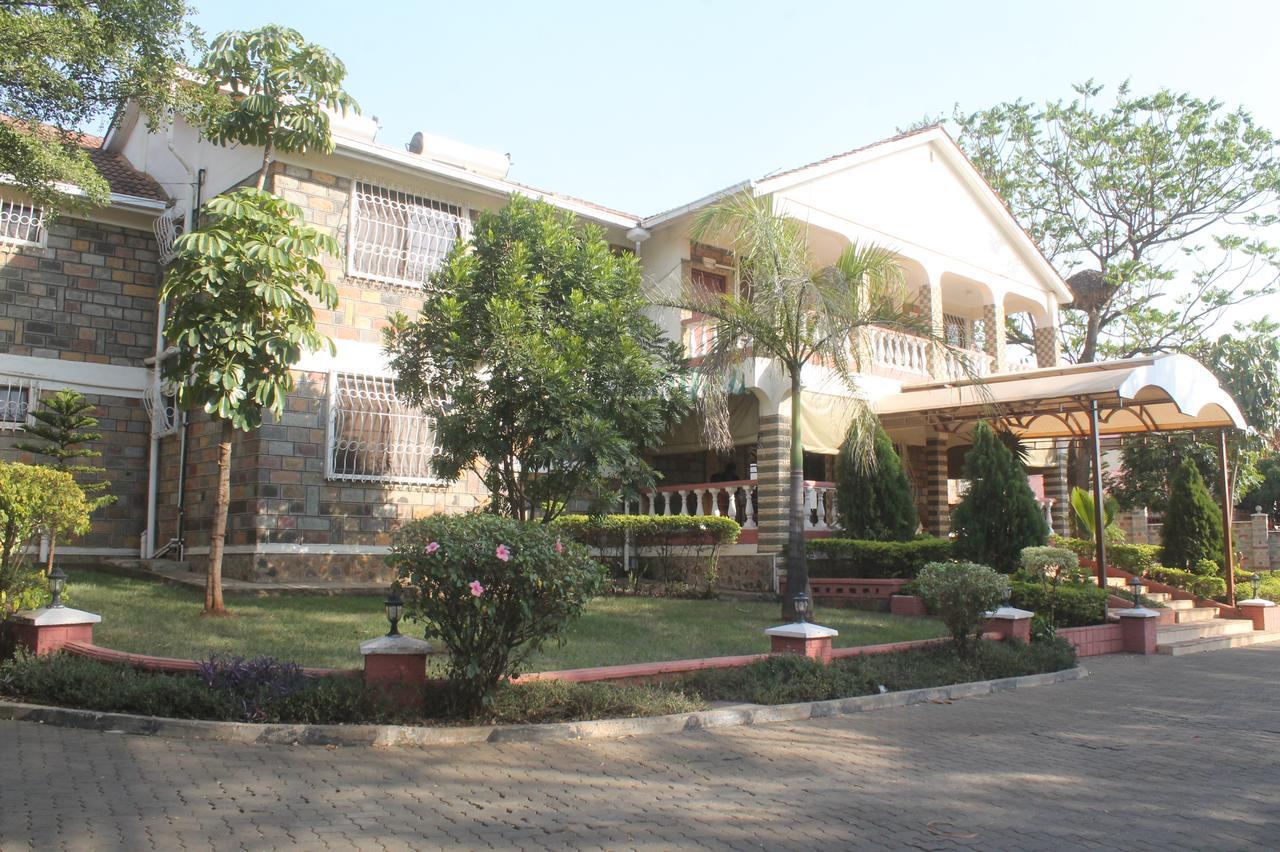 Le Savanna Country Lodge And Hotel 基苏木 外观 照片